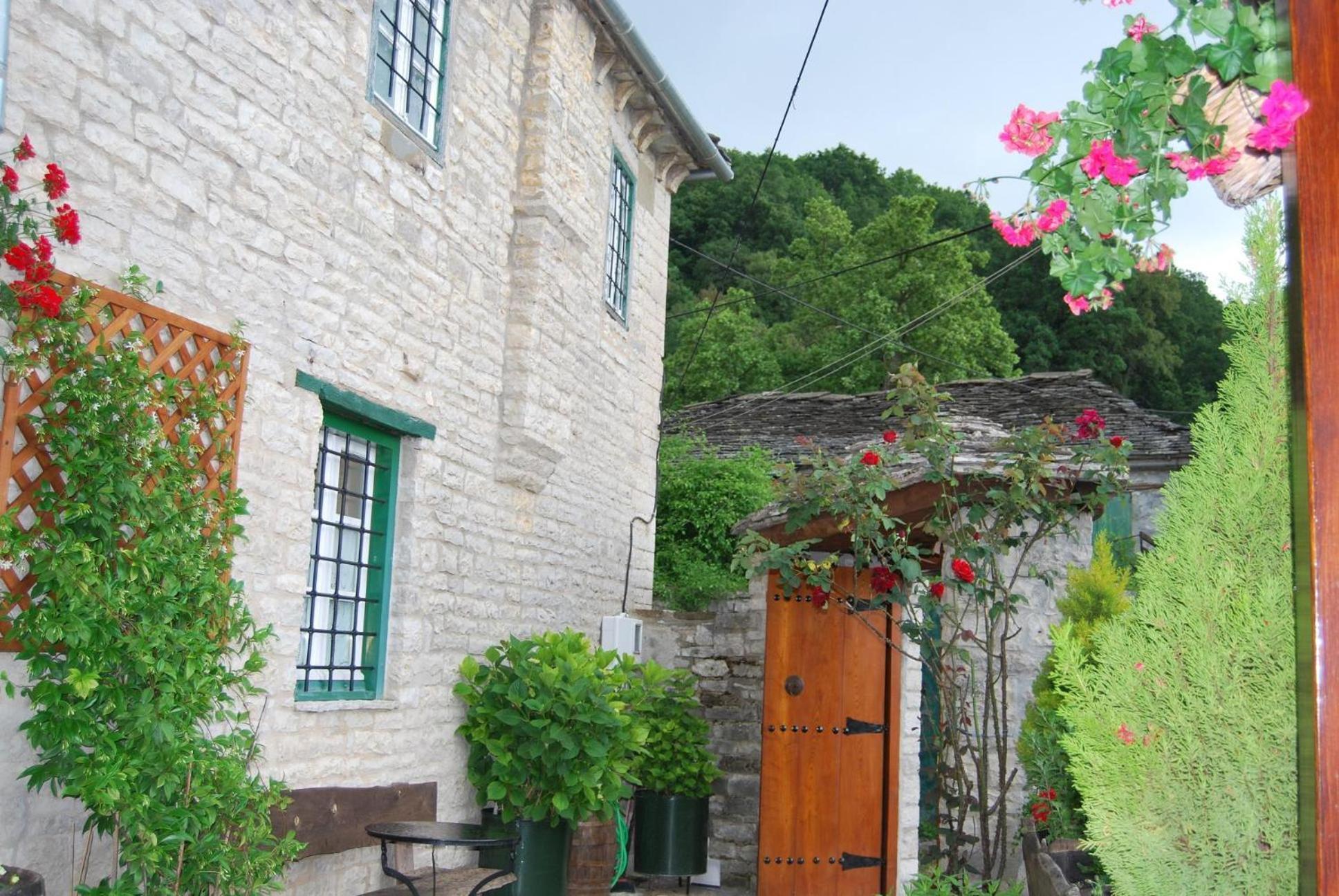 Tritoxo Guesthouse Koukkoúlion Exteriér fotografie